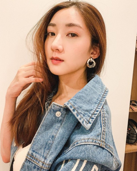 หาเพื่อน LINE ID 5300388444 